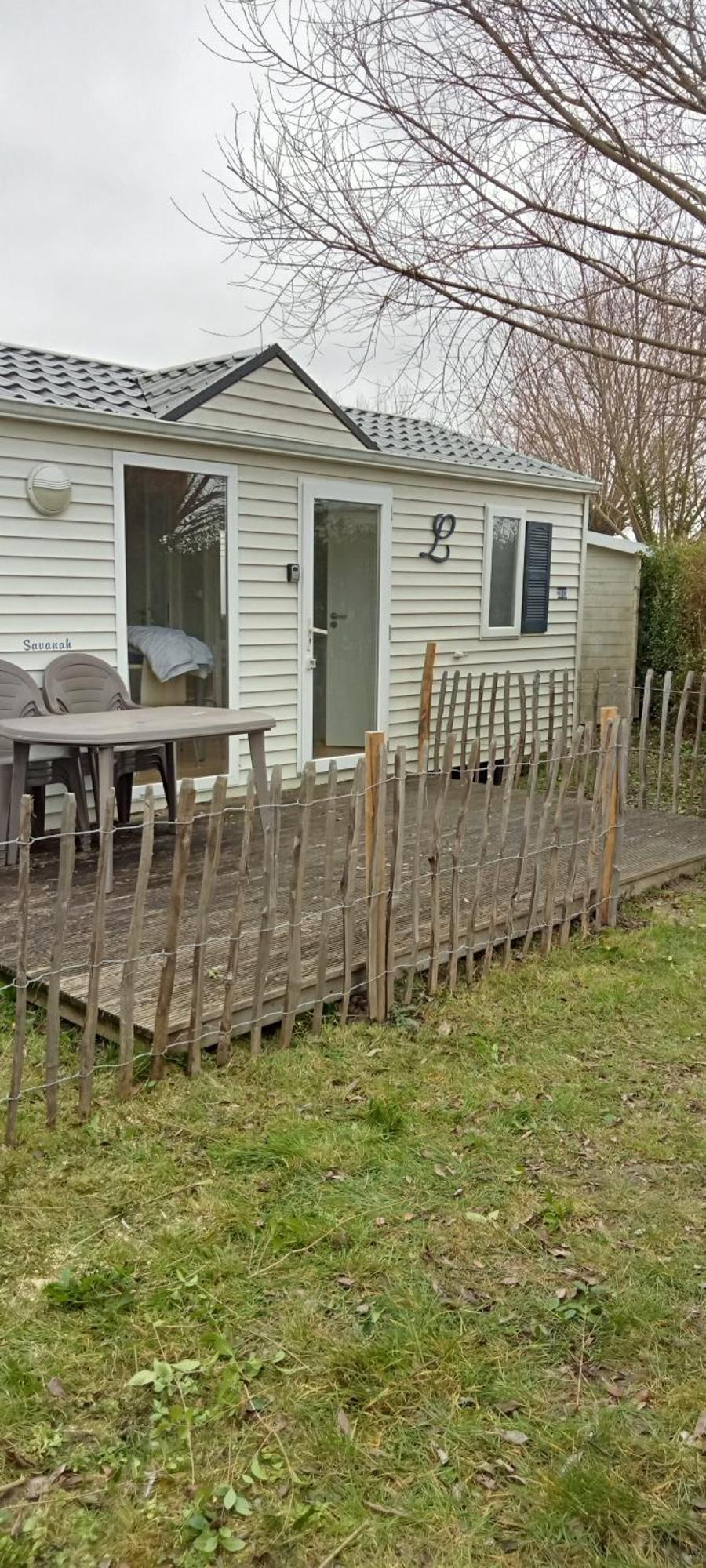 Luxueuze Stacaravan 4Pers Met Terras En Tuintje Bredene Dış mekan fotoğraf